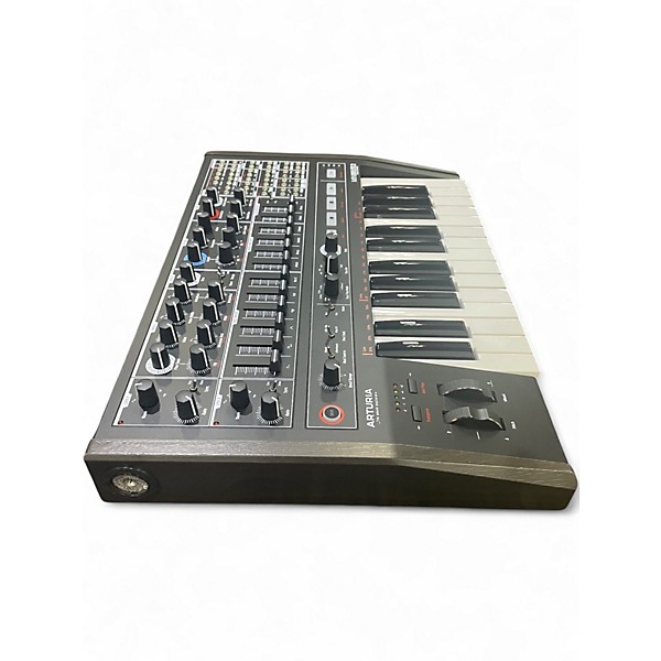 Used Arturia Minibrute 2 Synthesizer