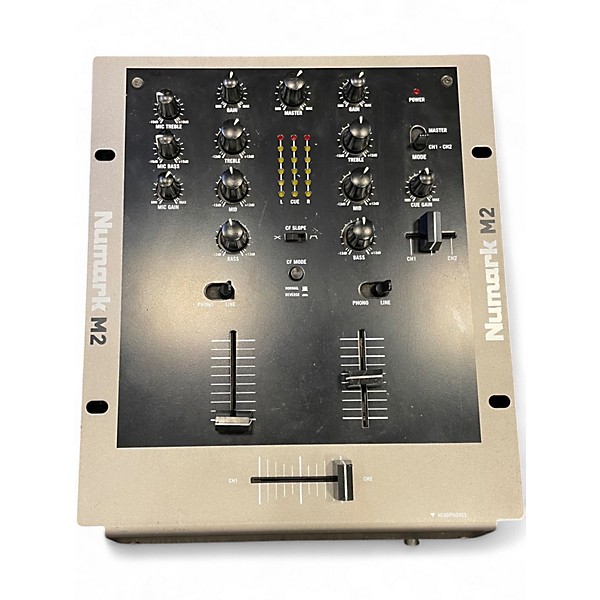 Used Numark NDX400 M2 AND CASE  DJ Package