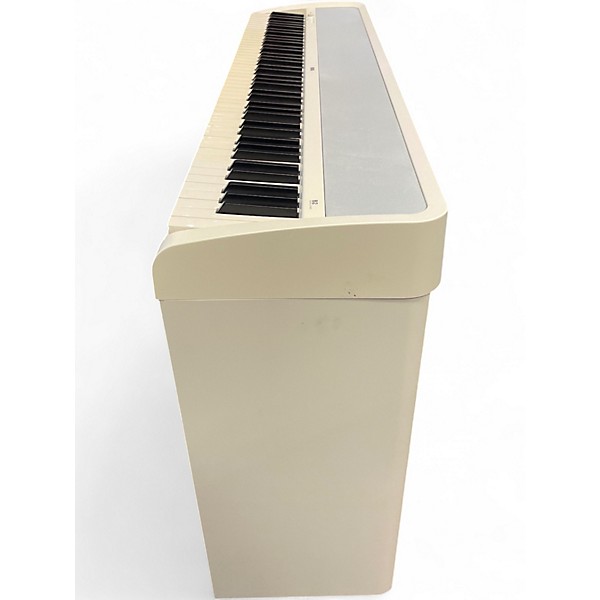 Used KORG B2 Digital Piano
