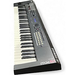 Used Yamaha MX61 61 Key Keyboard Workstation