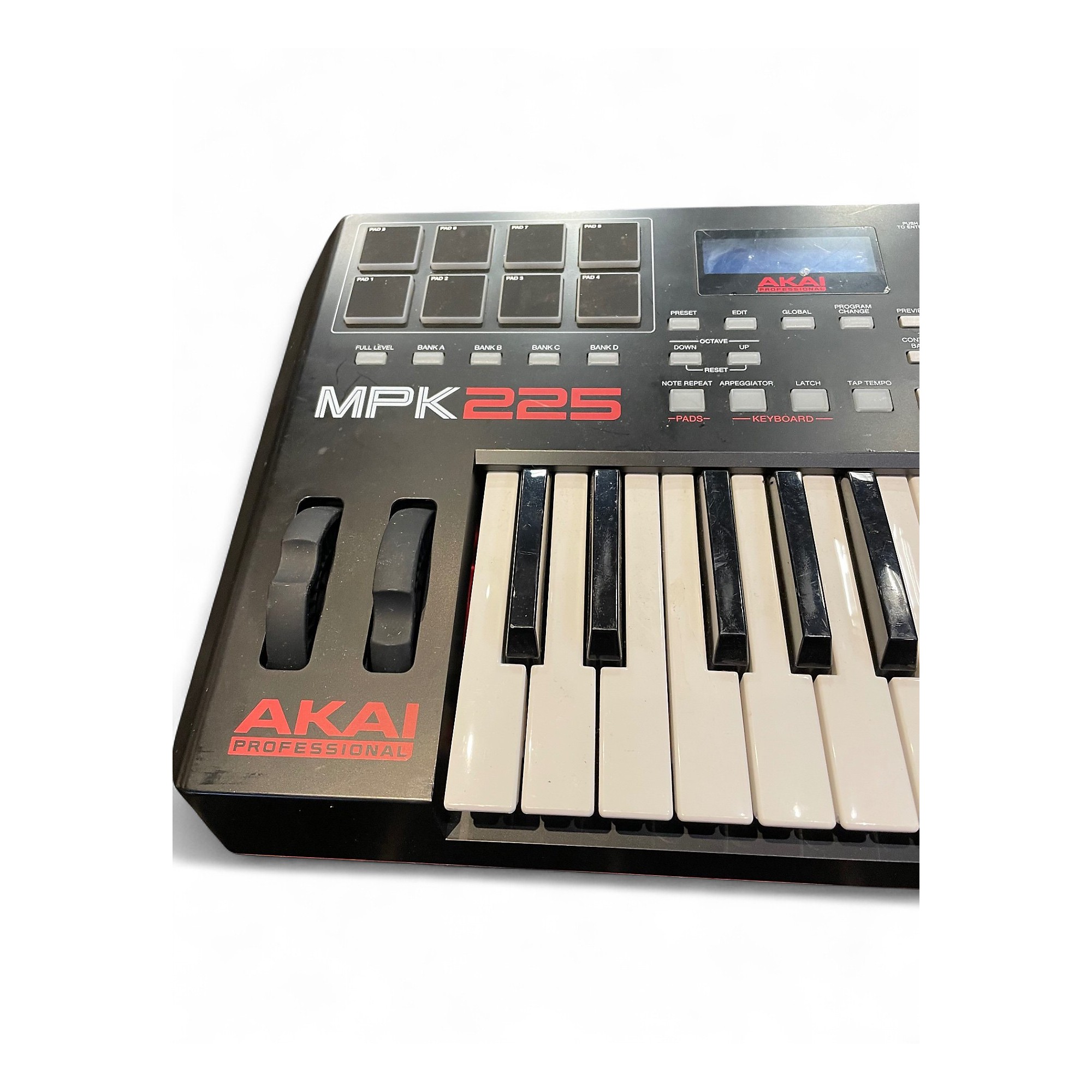 Used Akai Professional MPK225 25-Key MIDI Controller | Guitar Center
