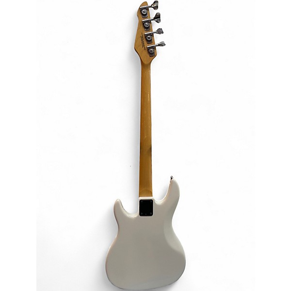 Vintage 1989 Peavey Fury White Electric Bass Guitar