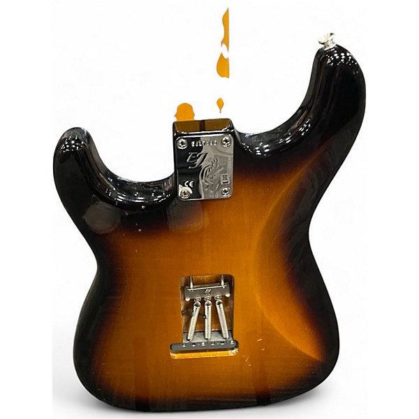 Used 2015 Fender ERIC JOHNSON SIGNATURE 2 Color Sunburst Solid Body Electric Guitar