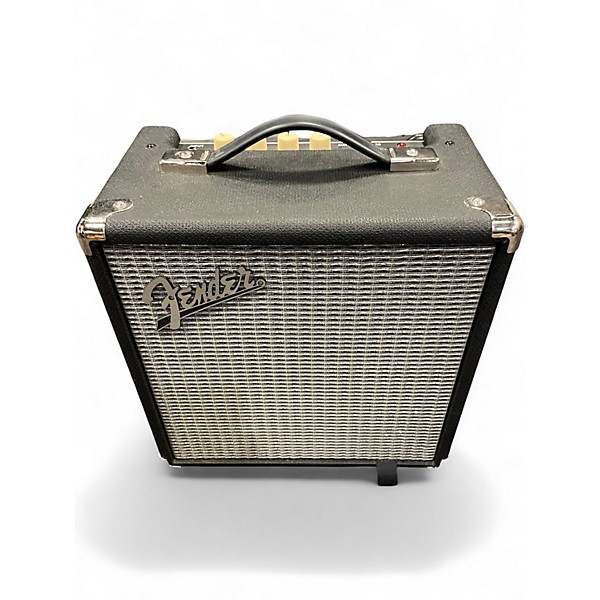 Used Fender rumble 15 Bass Combo Amp