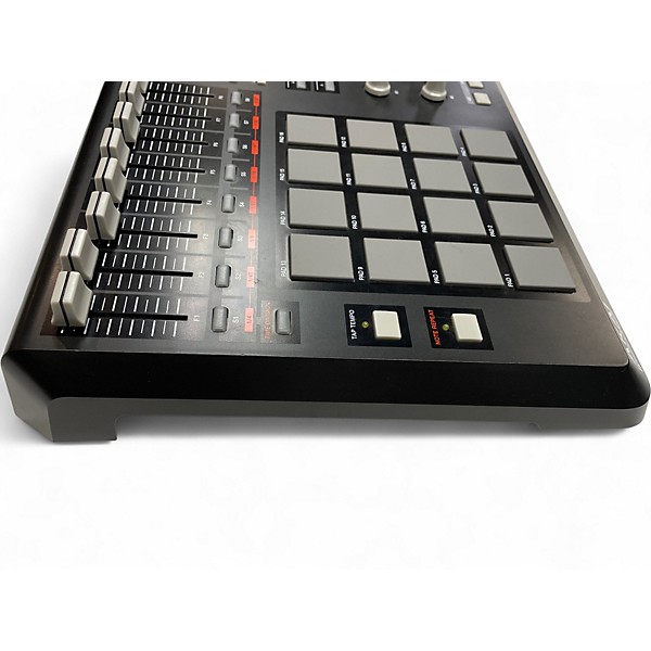 Used Akai Professional MPD32 MIDI Controller