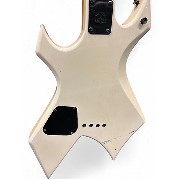 Used Hondo series 887 white Electric Bass Guitar