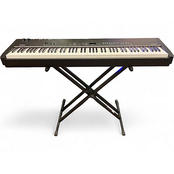 Used Yamaha CP33 88 Key Stage Piano