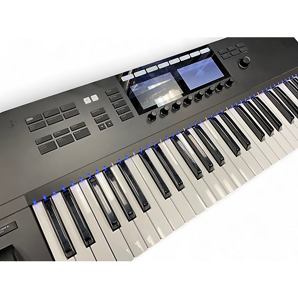 Used Native Instruments Komplete Kontrol S49 MK2 MIDI Controller