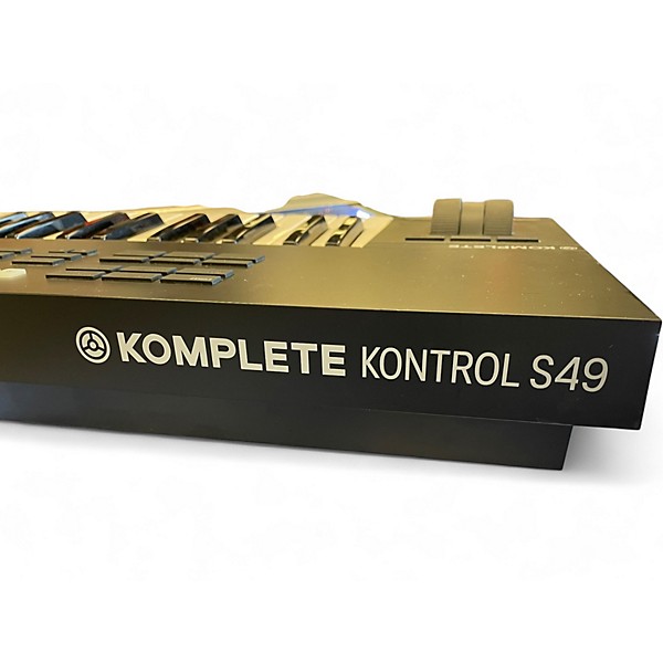 Used Native Instruments Komplete Kontrol S49 MK2 MIDI Controller