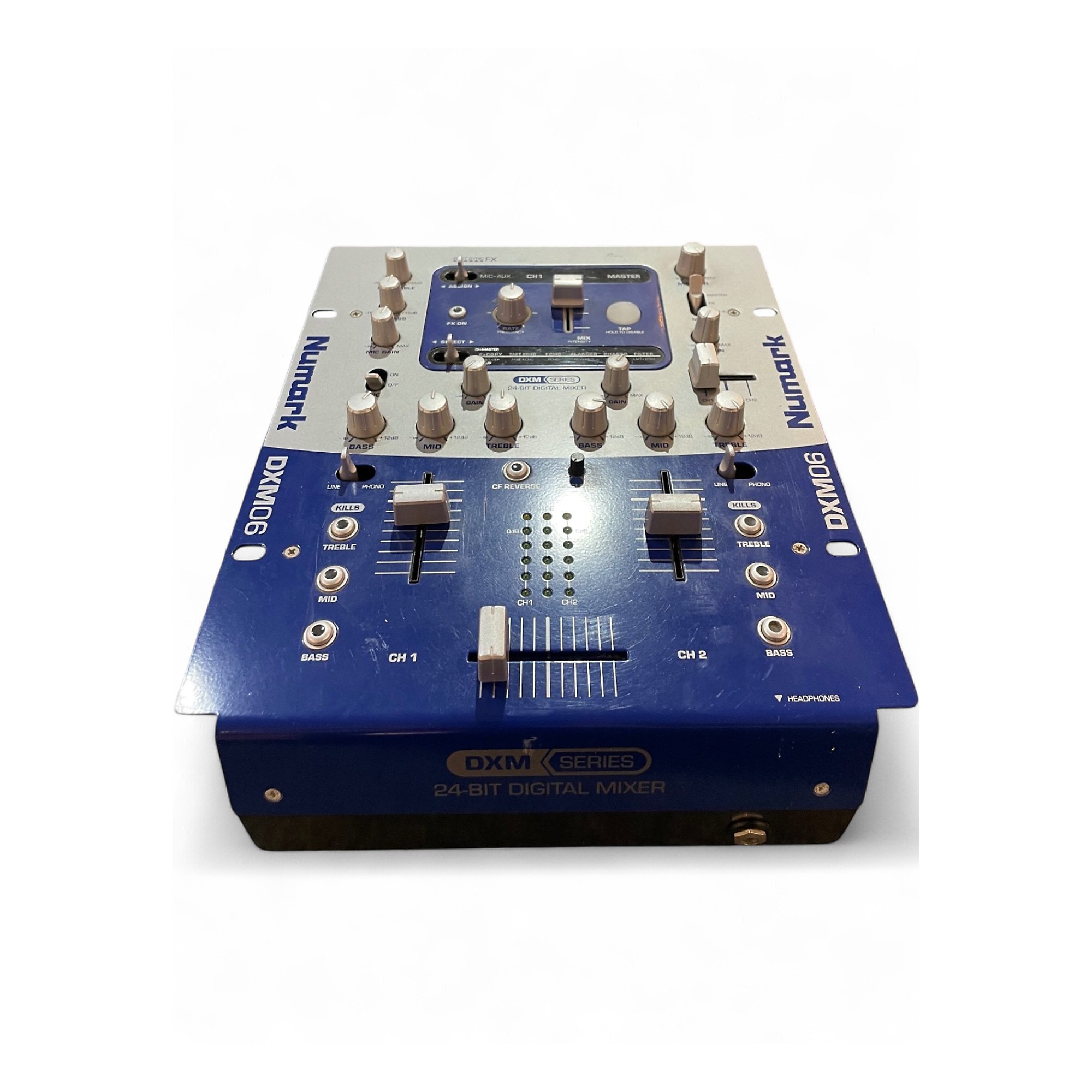 Numark DJミキサー DXM06 Used Numark DXM06 DJ Mixer | Guitar Center