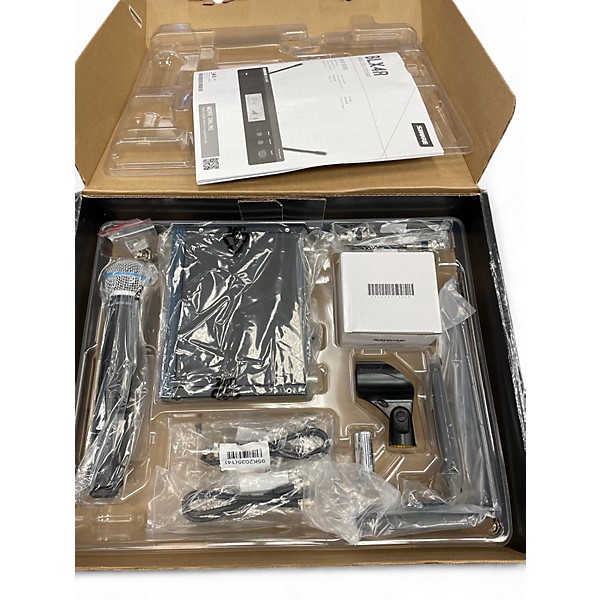 Used Shure BLX24RBETA58 Handheld Wireless System