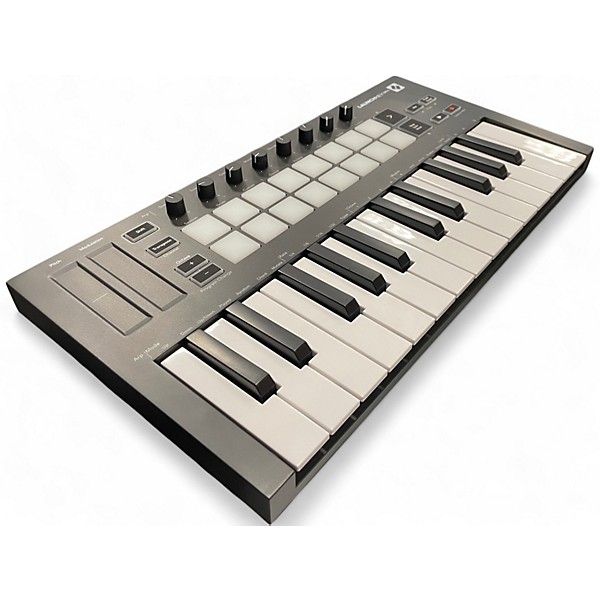 Used Novation Launchkey 25 Key MIDI Controller