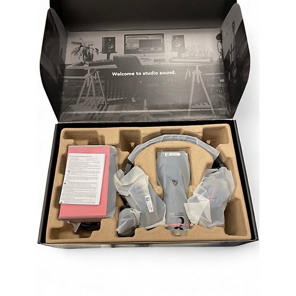 Used Focusrite Scarlett Solo Studio Gen 4