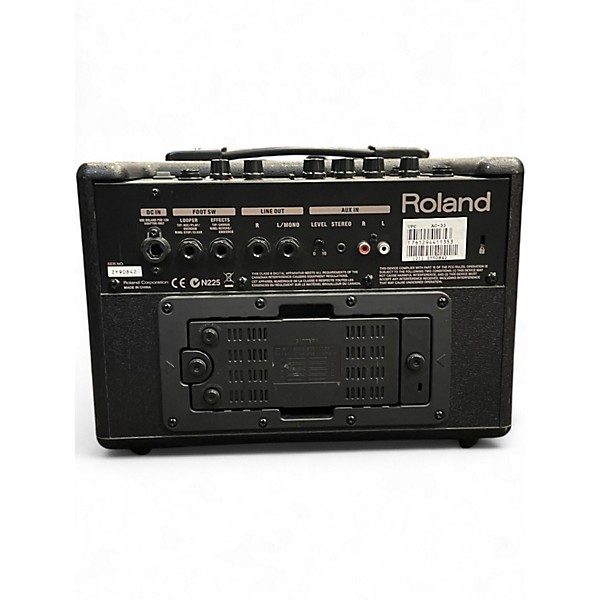 Used Roland AC33 30W Stereo Acoustic Guitar Combo Amp