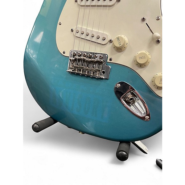 Vintage 1995 Fender Stratocaster Ocean Turquoise Solid Body Electric Guitar