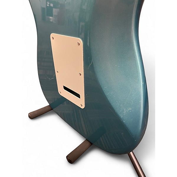 Vintage 1995 Fender Stratocaster Ocean Turquoise Solid Body Electric Guitar