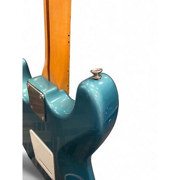 Vintage 1995 Fender Stratocaster Ocean Turquoise Solid Body Electric Guitar