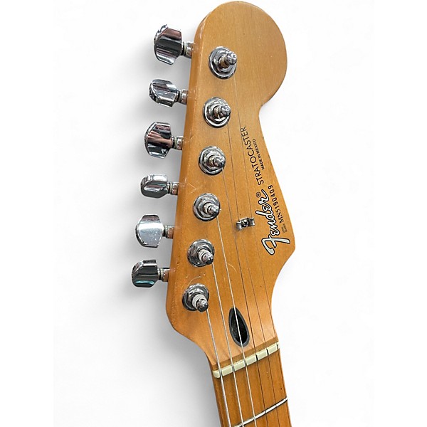 Vintage 1995 Fender Stratocaster Ocean Turquoise Solid Body Electric Guitar