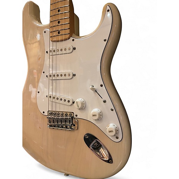 Vintage 1975 Fender Stratocaster Blonde Solid Body Electric Guitar