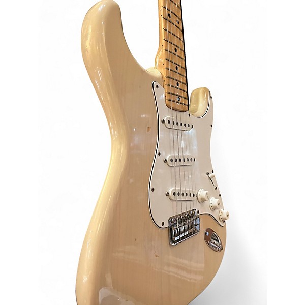 Vintage 1975 Fender Stratocaster Blonde Solid Body Electric Guitar