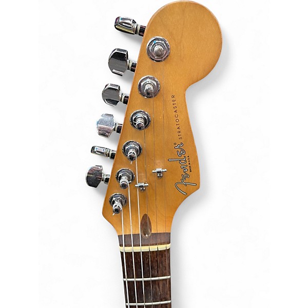 Vintage 1995 Fender American Standard Stratocaster Vintage White Solid Body Electric Guitar