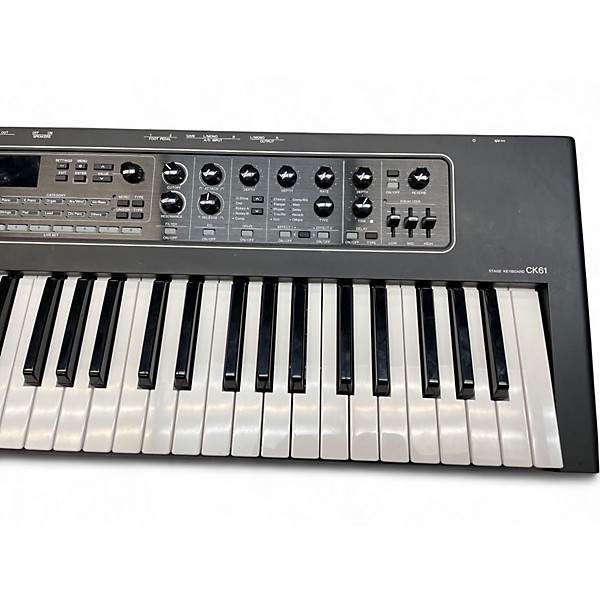 Used Yamaha CK61 Keyboard Workstation
