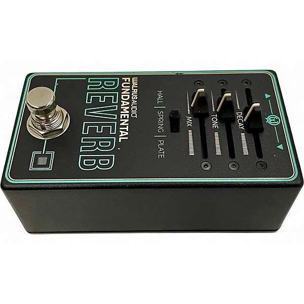 Used Walrus Audio fundamental reverb Effect Pedal