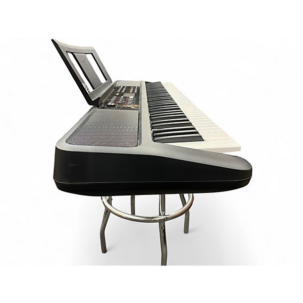 Used Yamaha PSREW320 Portable Keyboard