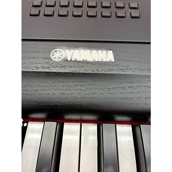 Used Yamaha DGX670B Keyboard Workstation