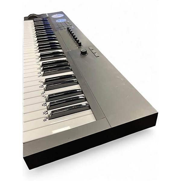 Used Native Instruments Komplete Kontrol A61 MIDI Controller