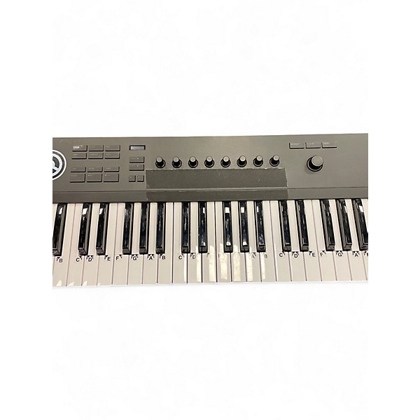 Used Native Instruments Komplete Kontrol A61 MIDI Controller