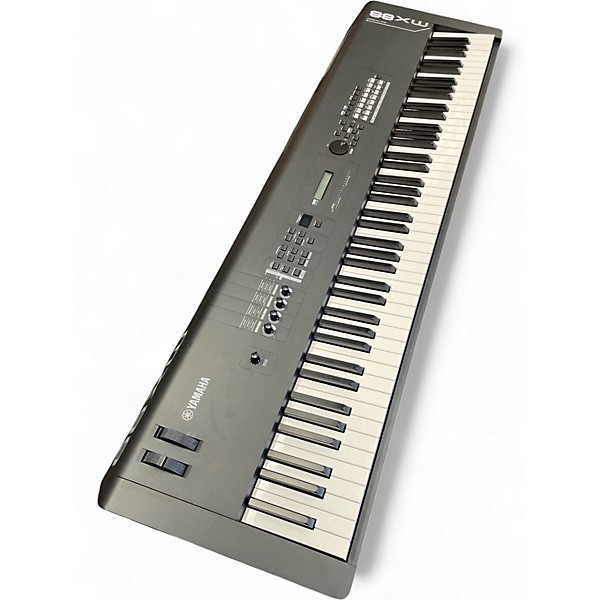 Used Yamaha MX88 Synthesizer