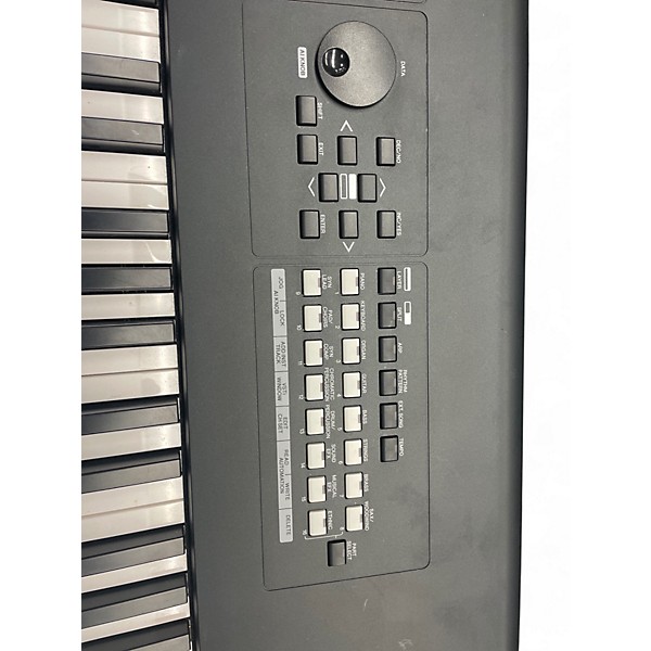 Used Yamaha MX88 Synthesizer