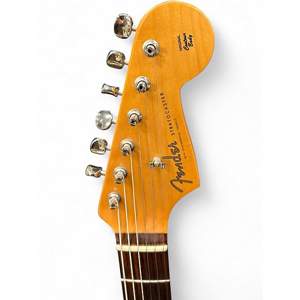 Used Fender Classic Series 1960S Stratocaster 3 Color Sunburst Solid Body Electric Guitar