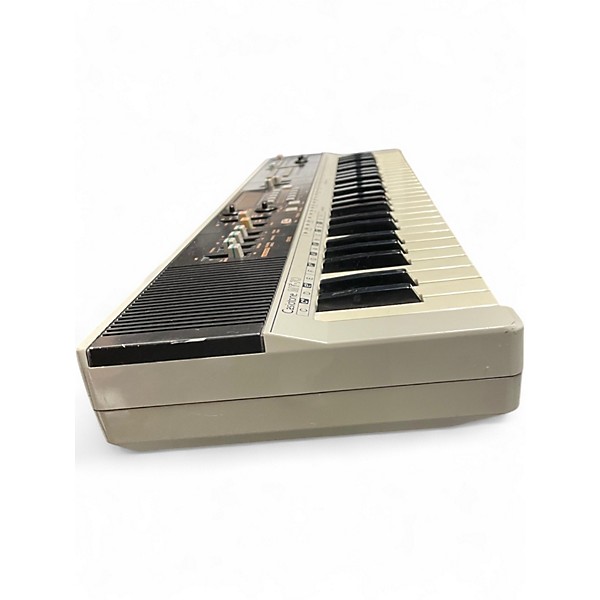 Used Casio CASIOTONE MT-70 Portable Keyboard