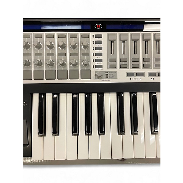 Used Novation 25SL MKI MIDI Controller