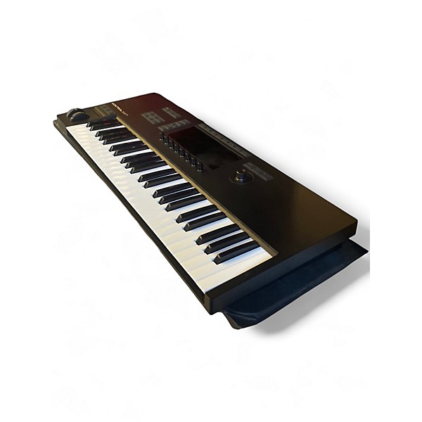 Used Native Instruments Komplete Kontrol S61 MIDI Controller