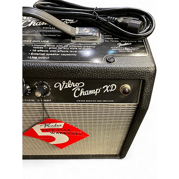 Used Fender Vibro Champ XD 5W 1X8 Guitar Combo Amp