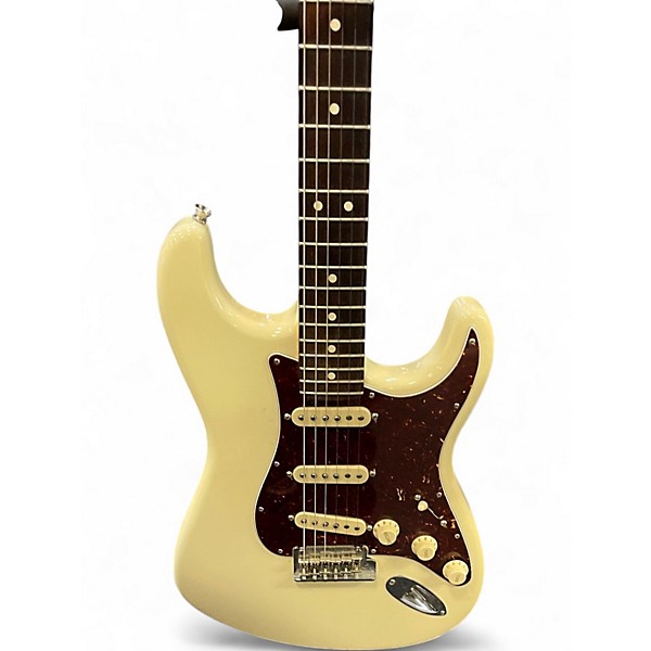 Used Fender AMERICAN PRO II STRATOCASTER ANTIQUE WHITE Solid Body Electric Guitar