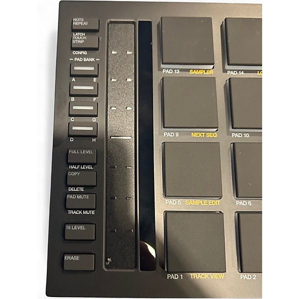 Used Akai Professional MPC STUDIO BLACK Production Controller