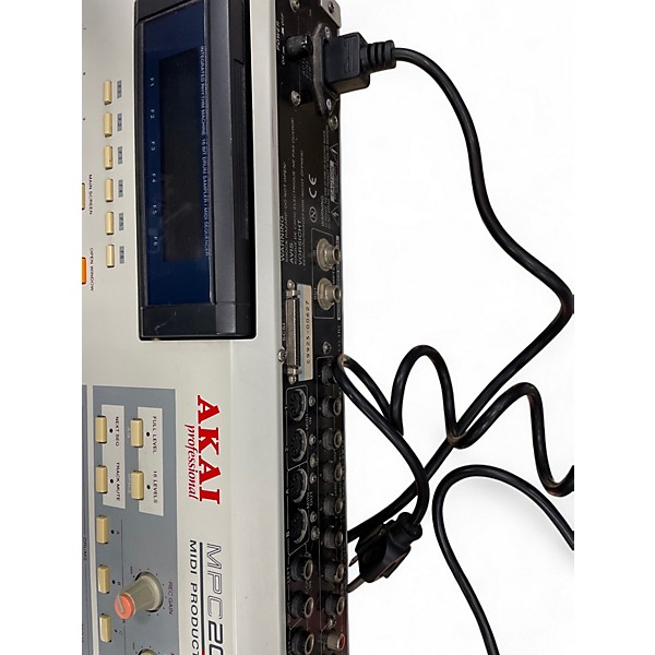 Used Akai Professional MPC2000XL Production Controller