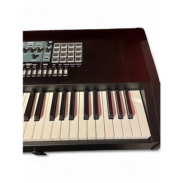 Used Roland Fantom X6 Keyboard Workstation