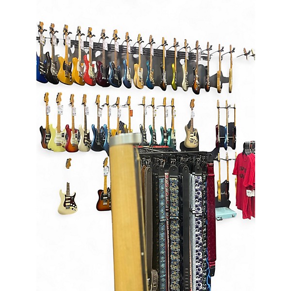 Used Traveler Guitar Escape Natural Acoustic Guitar