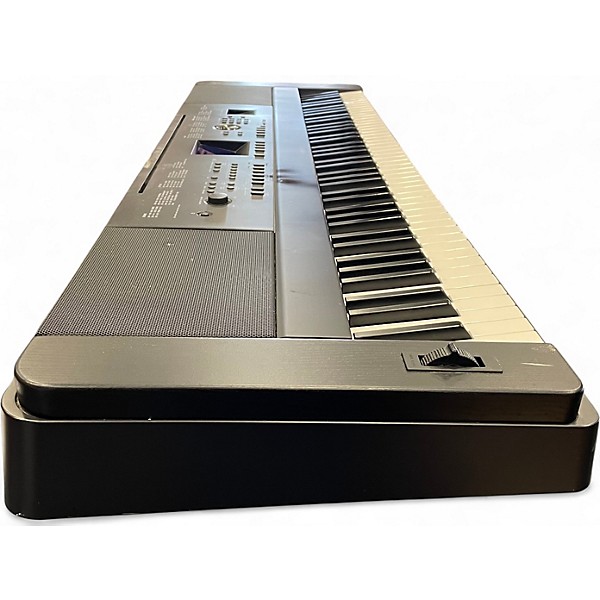 Used Yamaha DGX660B Portable Keyboard