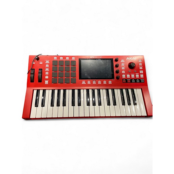 Used Akai Professional MPC KEYS 37 Keyboard Workstation