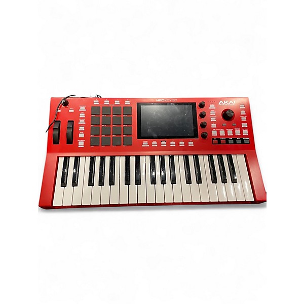 Used Akai Professional MPC KEYS 37 Keyboard Workstation