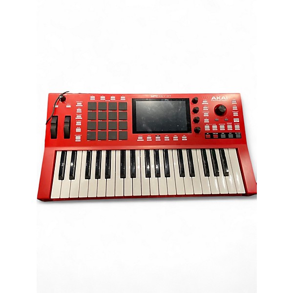 Used Akai Professional MPC KEYS 37 Keyboard Workstation