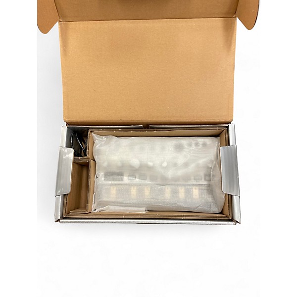 Used KORG VOLCA BASS Synthesizer