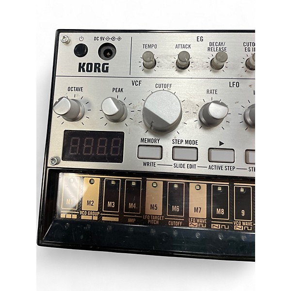 Used KORG VOLCA BASS Synthesizer