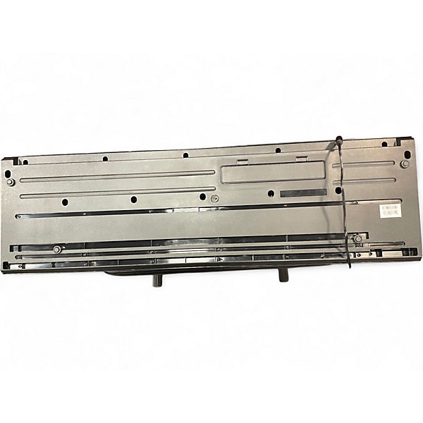 Used Roland juno ds Synthesizer